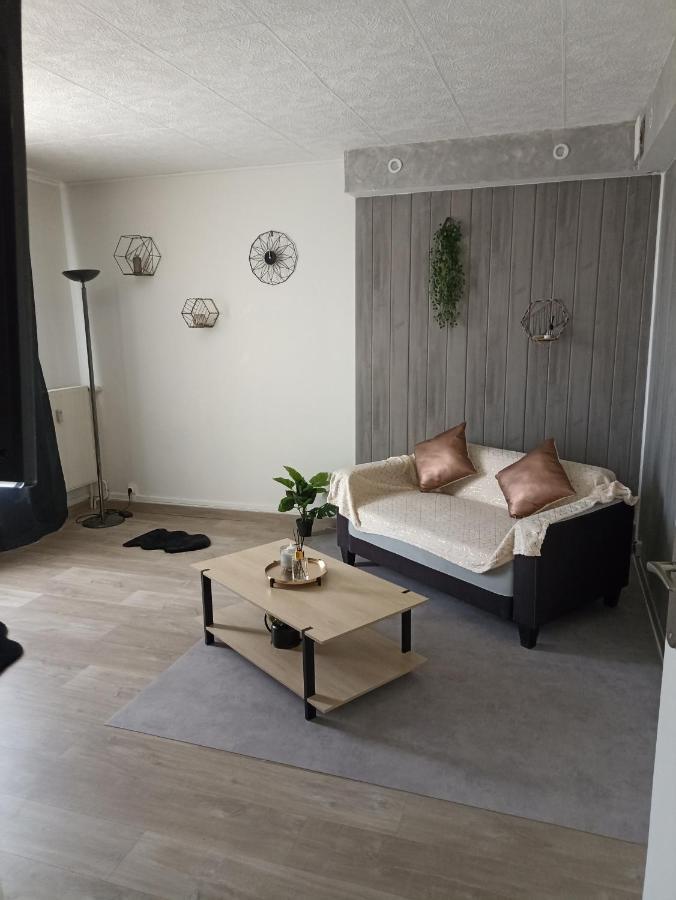 Un Temps Pour Soi Lägenhet Châteauroux Exteriör bild